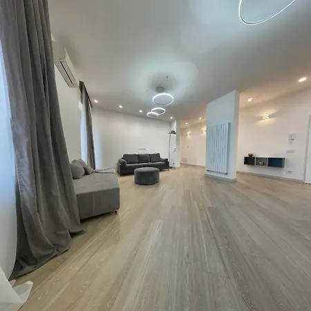 Διαμέρισμα Di Lusso A 800 Mt Arena